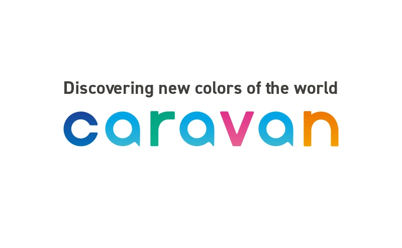 Discovering new colors of the world caravan